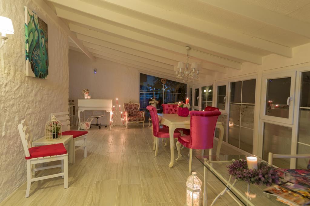 Duruhan Hotel Алачати Экстерьер фото